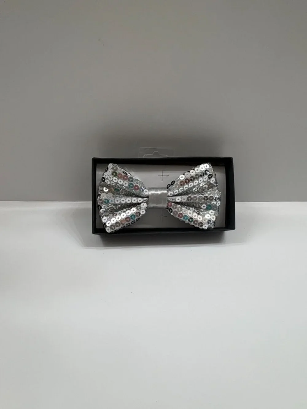 Bow Tie Banded Sequin Sparkle - Polyester - Silver - NWT
